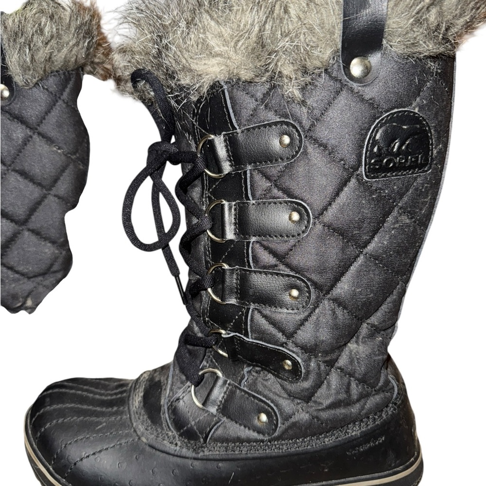 Sorel Tofino Women's Quilted Black Winter Boots - Picture 6 of 11